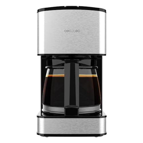Cecotec Mokclassic 900 Shiny Italian Coffee Maker with ergonomic handle and stainless steel finish