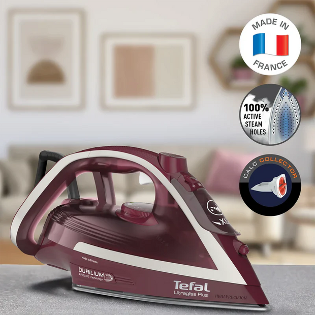 Tefal Ultragliss Plus Steam Iron FV6820